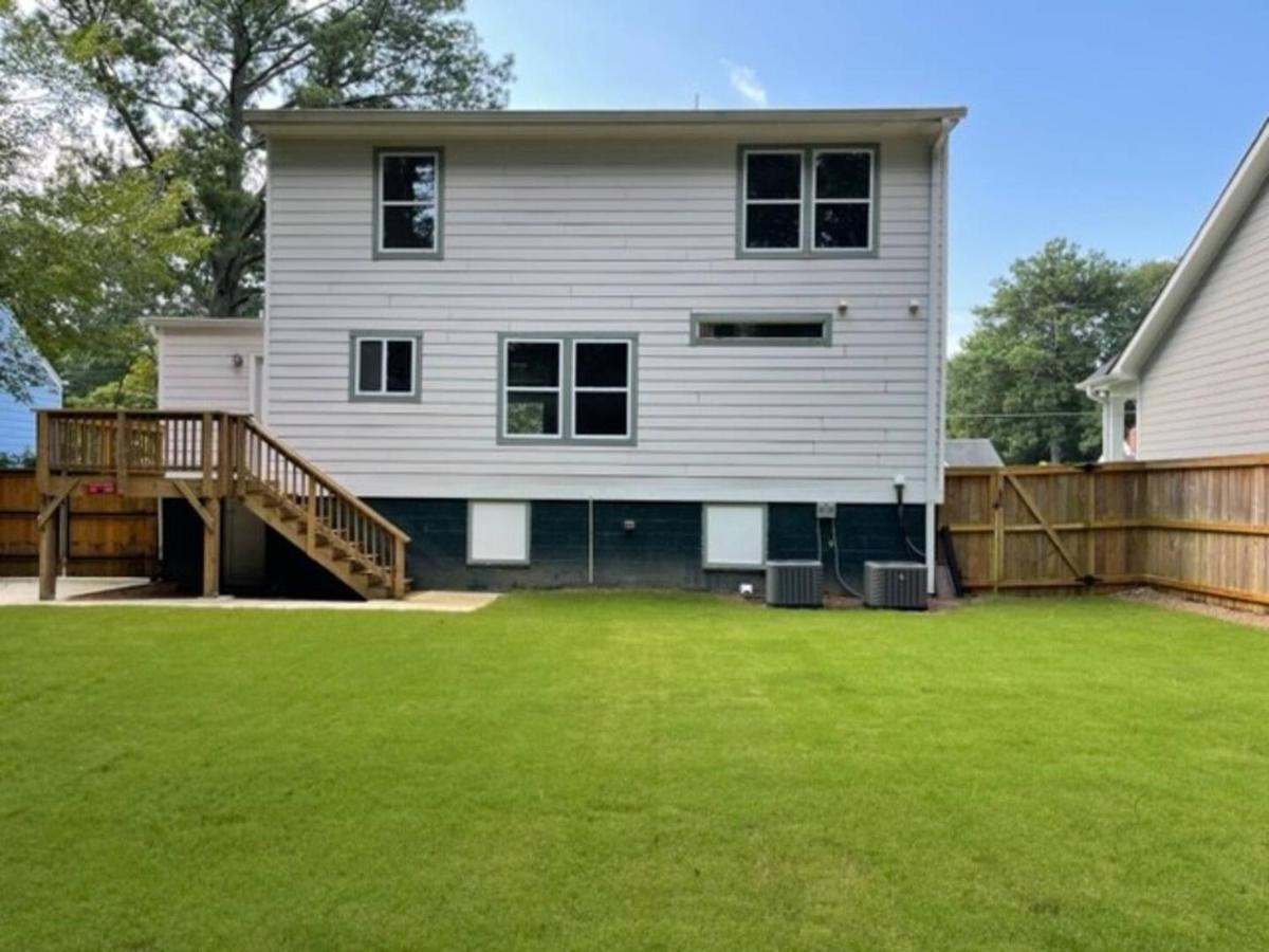 The Monopoly House - Your Ideal Retreat In The Heart Of Atlanta Ngoại thất bức ảnh
